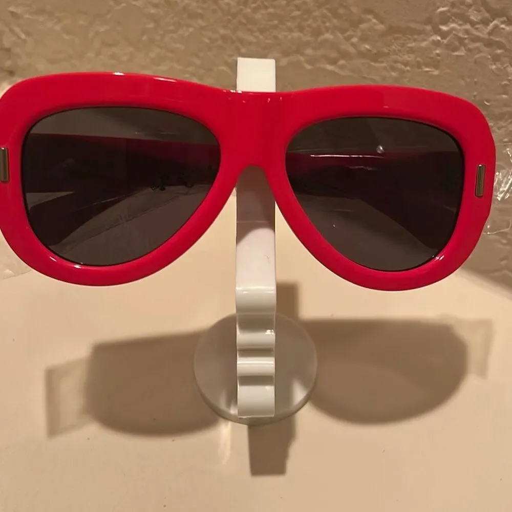 Ferragamo Wide Aviator Sunglasses Bright Red Full Rim Plastic Frame SF2029SE NEW